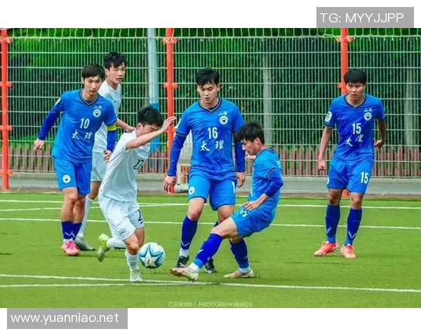 北京中赫迎战全北现代势均力敌的亚洲足球巅峰对决即将上演